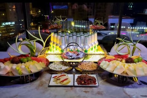 吉安壹加酒吧招聘,报机票-稳固客源一同描绘繁华盛景